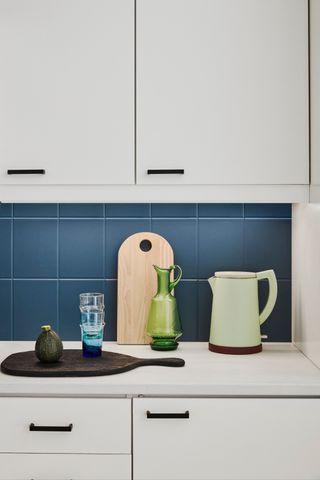 LUJA CERAMIC TILES - Polomatná barva na keramické obklady